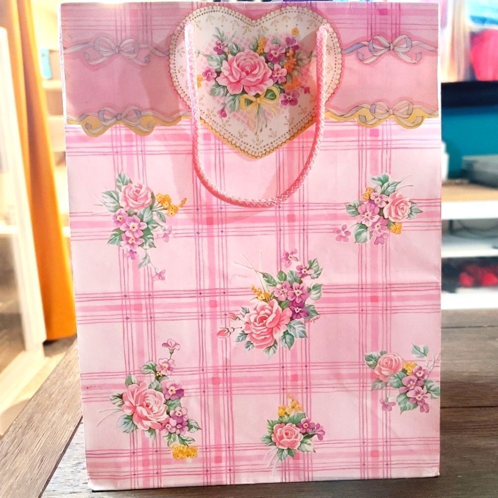 Vintage 1980's Pink Girly Pastel Floral Kawaii Gift Bag Ribbon Bow